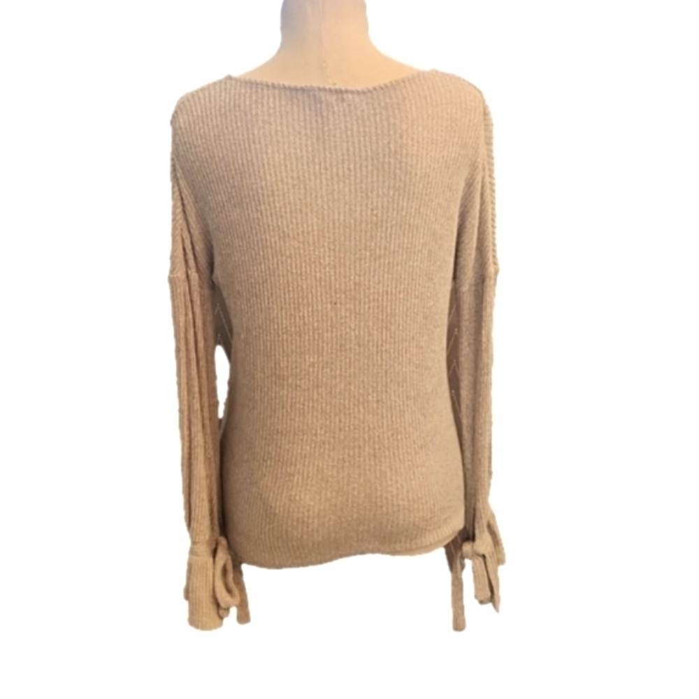Womens Lucky Brand gray long bell sleeve top with bows size S. - Picture 5 of 13